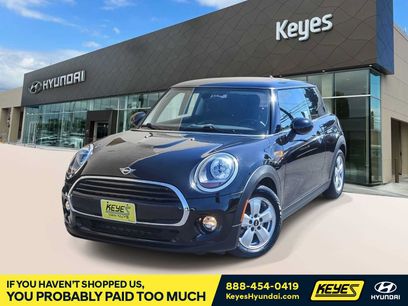 Used 2019 MINI Cooper 2-Door Hardtop w/ Signature Upholstery Package