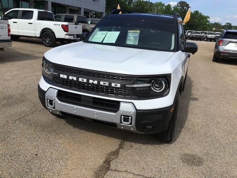 Certified 2026 Ford Bronco Sport Badlands AWD/4WD image 5