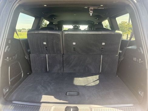 Used 2022 Jeep Wagoneer Series II AWD/4WD image 18