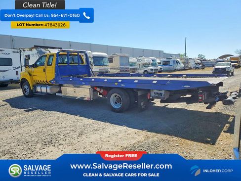 Used 2021 Ford F650 2WD SuperCab Super Duty image 3