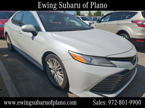 Used 2018 Toyota Camry XLE w/ Driver Assist Package FWD image 2