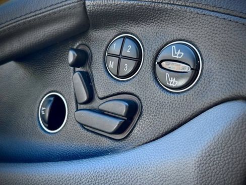 Used 2003 Mercedes-Benz SL 500 image 12