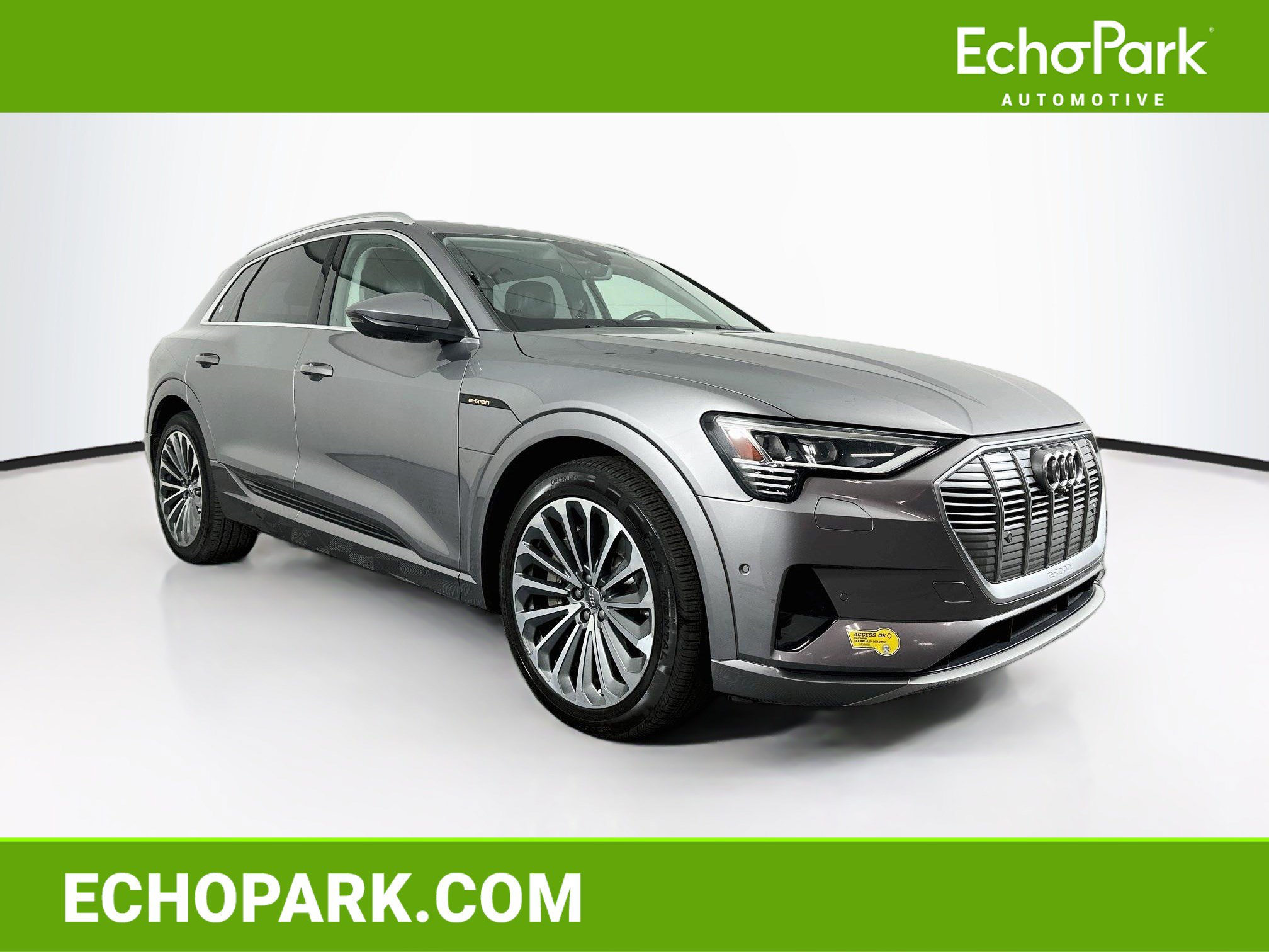 Used 2019 Audi e-tron Prestige w/ Prestige Package AWD/4WD image 1
