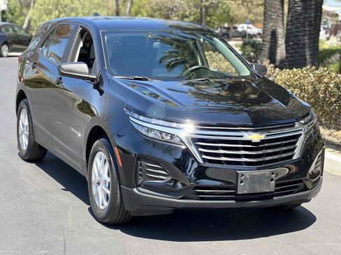 Used 2023 Chevrolet Equinox LS FWD image 18