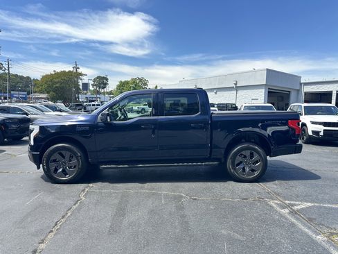 Used 2024 Ford F150 Lightning Lariat AWD/4WD image 5