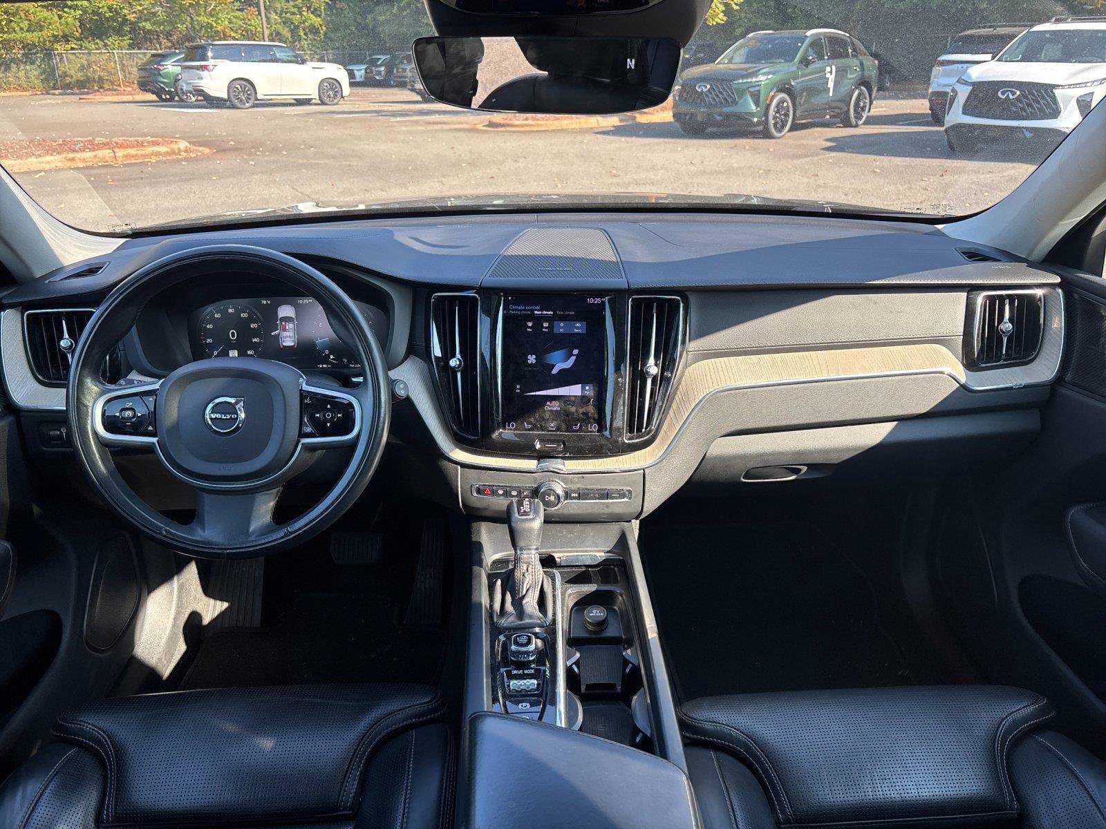 Used 2021 Volvo XC60 T5 Inscription AWD/4WD image 34