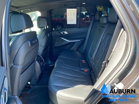 Used 2023 BMW X5 xDrive40i w/ Luxury Seating Package AWD/4WD image 28