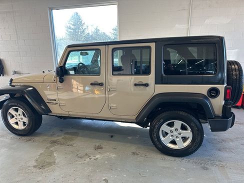 Used 2016 Jeep Wrangler Unlimited Sport w/ Quick Order Package 24S image 2