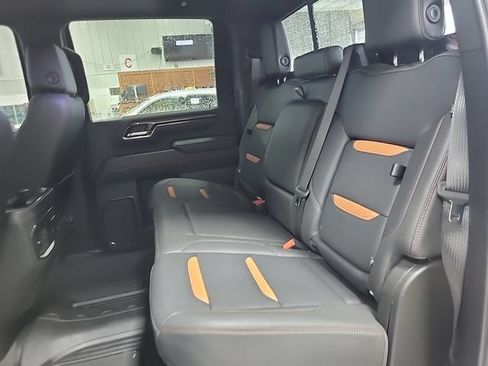 Used 2024 GMC Sierra 2500 AT4 w/ AT4 Premium Plus Package AWD/4WD image 12