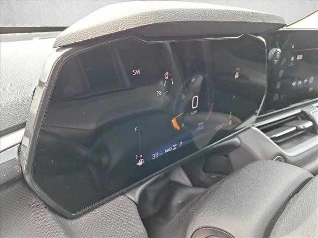 Used 2025 Chevrolet TrailBlazer LT AWD/4WD image 11