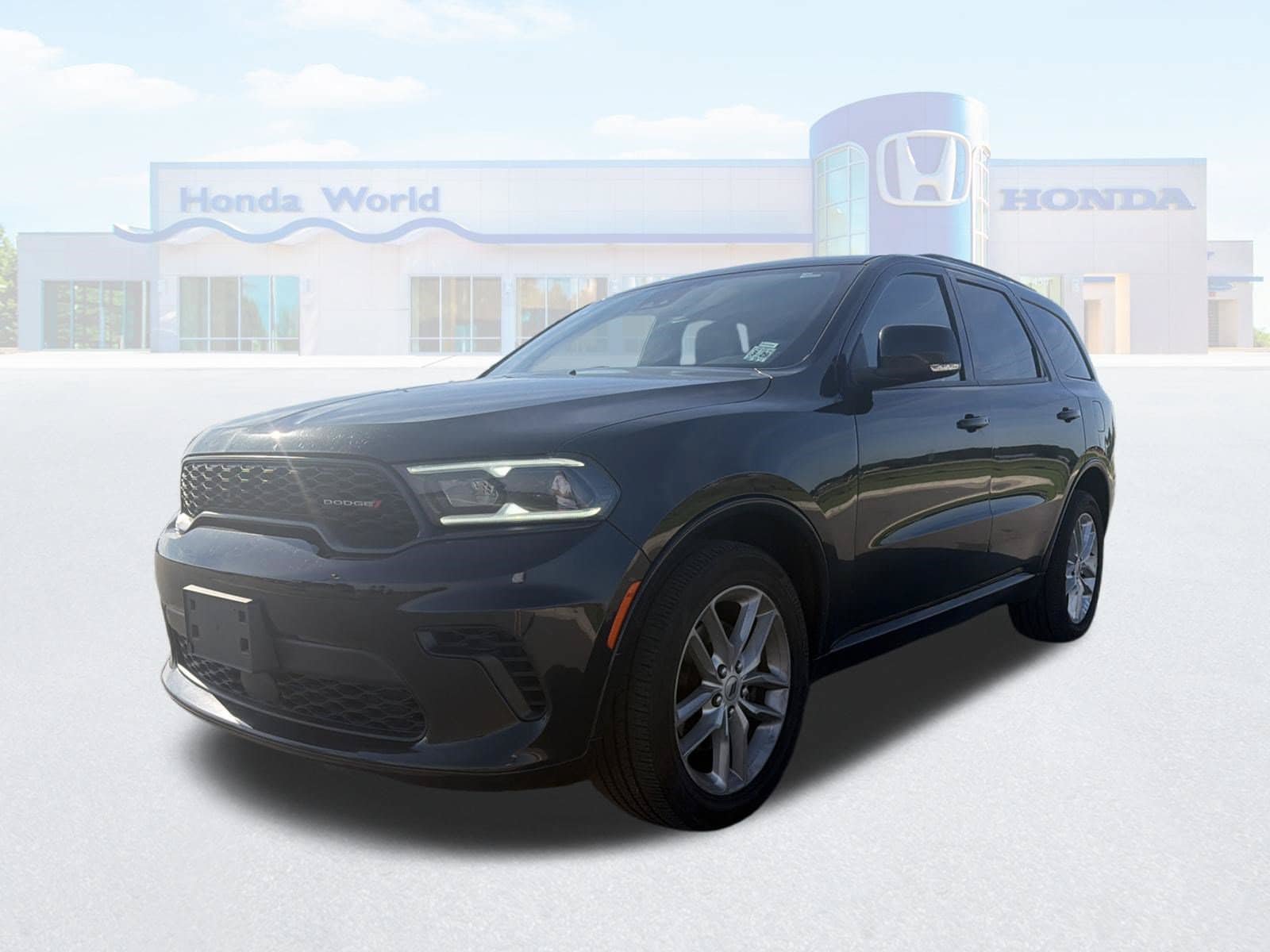 Used 2024 Dodge Durango GT AWD/4WD image 2
