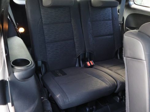 Used 2025 Dodge Durango GT image 17