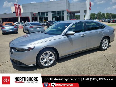 Used 2025 Honda Accord LX image 1