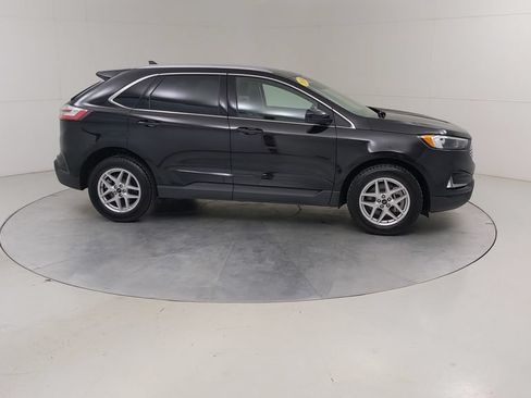 Certified 2024 Ford Edge SEL w/ Convenience Package AWD/4WD image 11