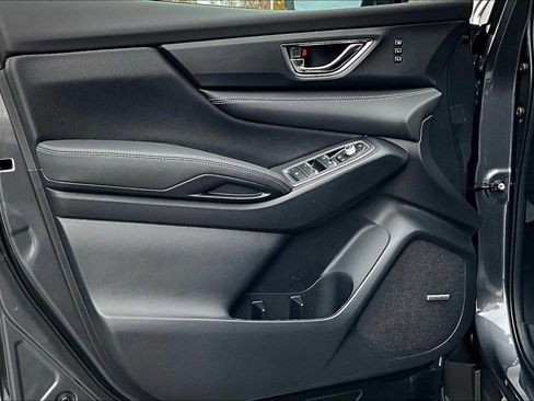 New 2026 Subaru Ascent Limited image 10