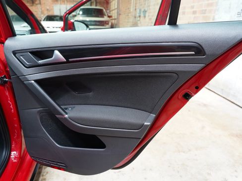 Used 2016 Volkswagen GTI S image 43