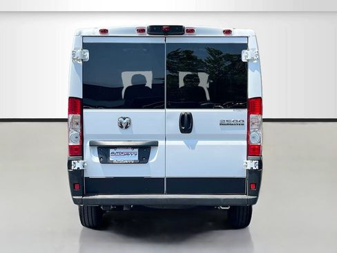 Used 2025 RAM ProMaster 2500 w/ U-Haul Equipment Group FWD image 6