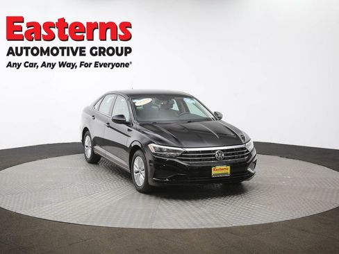 Used 2019 Volkswagen Jetta S w/ Driver Assistance Package image 52
