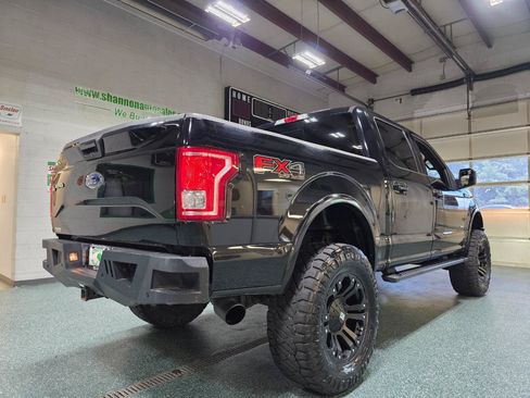 Used 2017 Ford F150 XLT w/ Equipment Group 302A Luxury AWD/4WD image 6