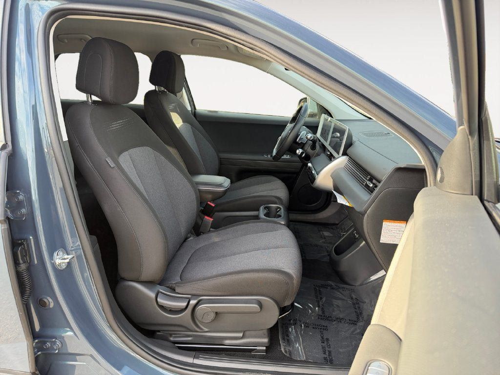 Certified 2024 Hyundai Ioniq 5 SEL RWD image 25