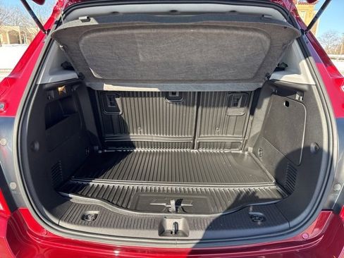 Used 2020 Chevrolet Trax LT w/ Driver Confidence Package image 11