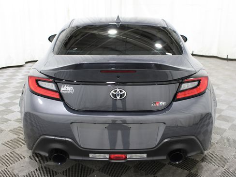 Used 2025 Toyota GR86 Premium w/ ALL Weather Mat Package (TMS) RWD image 27