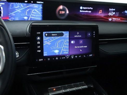 Certified 2024 Lincoln Nautilus Reserve w/ Equipment Group 202A image 28