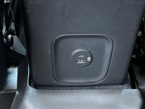 Certified 2022 Ford Escape SEL AWD/4WD image 16