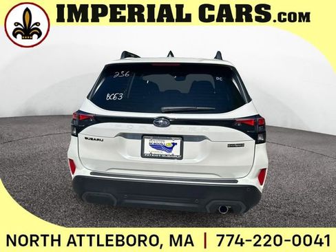 New 2025 Subaru Forester Limited image 9