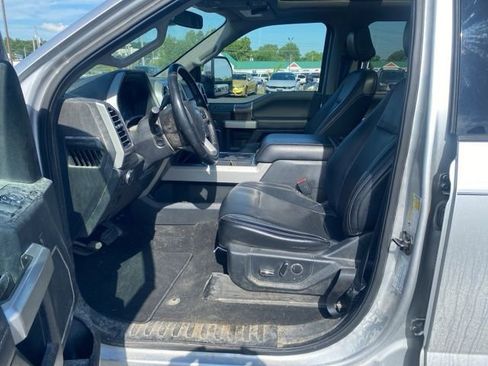 Used 2019 Ford F250 Lariat w/ Lariat Ultimate Package AWD/4WD image 10