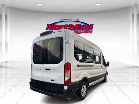 Used 2022 Ford Transit 350 XLT image 7