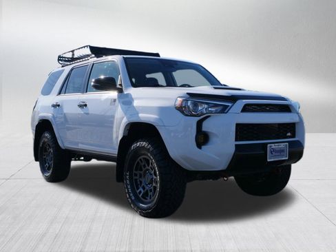 Used 2020 Toyota 4Runner SR5 image 9