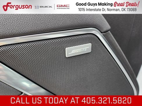 New 2026 GMC Sierra 1500 SLT w/ SLT Premium Plus Package AWD/4WD image 17
