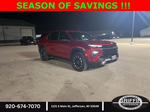 Used 2024 Chevrolet Traverse Z71 w/ Enhanced Driving Package image 6