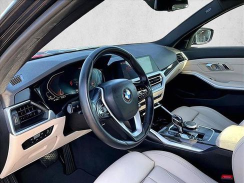 Used 2020 BMW 330i Sedan w/ Convenience Package RWD image 13