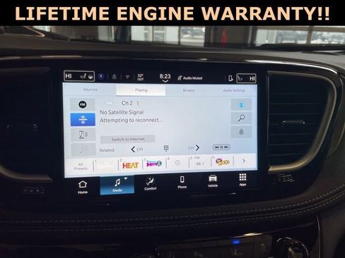 New 2026 Chrysler Pacifica Select w/ S Appearance Package image 21