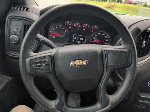 Used 2025 Chevrolet Silverado 2500 Custom RWD image 16