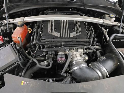 Used 2017 Cadillac CTS V w/ Luxury Package image 12