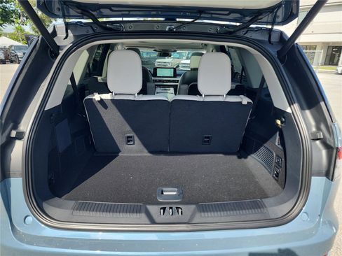 New 2026 Lincoln Aviator Reserve image 23