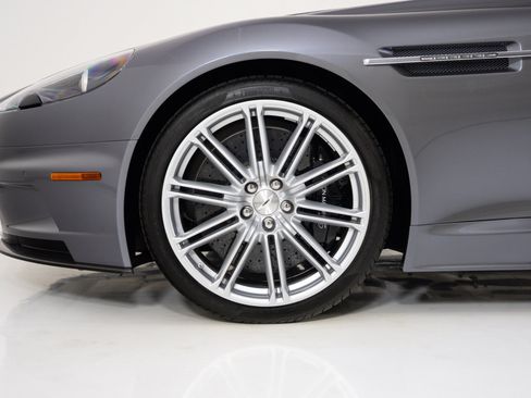 Used 2009 Aston Martin DBS Coupe RWD image 9