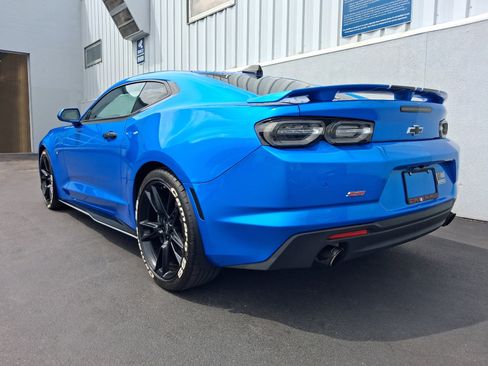 Used 2024 Chevrolet Camaro SS RWD image 3