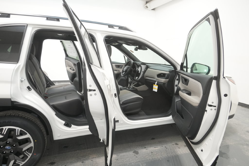Used 2026 Subaru Forester Premium AWD/4WD image 31