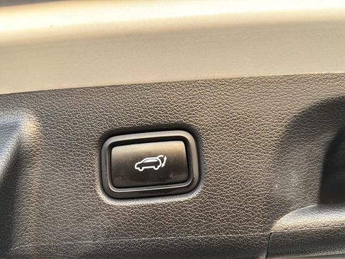 Used 2024 Hyundai Palisade Calligraphy image 29