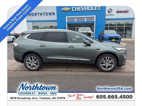 Used 2023 Buick Enclave Premium AWD/4WD image 7