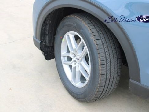 New 2026 Ford Explorer Active image 5