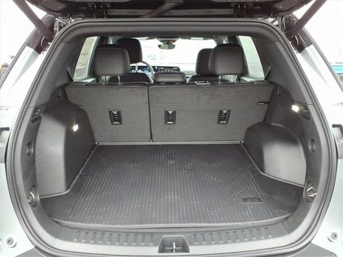 New 2026 Chevrolet Equinox LT w/ Convenience Package II image 4