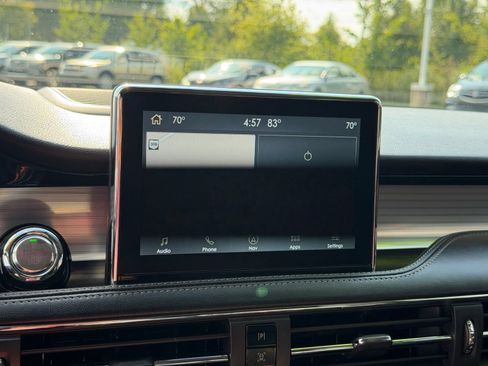 Used 2022 Lincoln Corsair AWD w/ Premium Package image 22