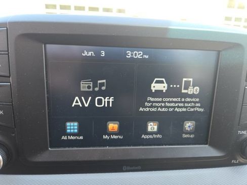 Used 2018 Hyundai Kona SE AWD/4WD image 6