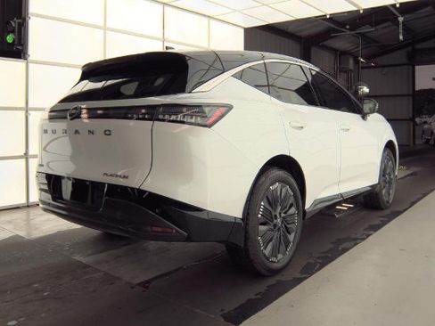 Used 2026 Nissan Murano Platinum w/ Cargo Package AWD/4WD image 2