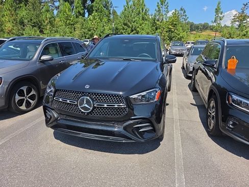 Certified 2025 Mercedes-Benz GLE 450 4MATIC image 3